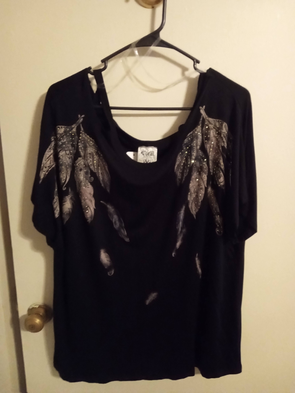 Vocal Black Short-Sleeve Tee with Silver Feather Accents